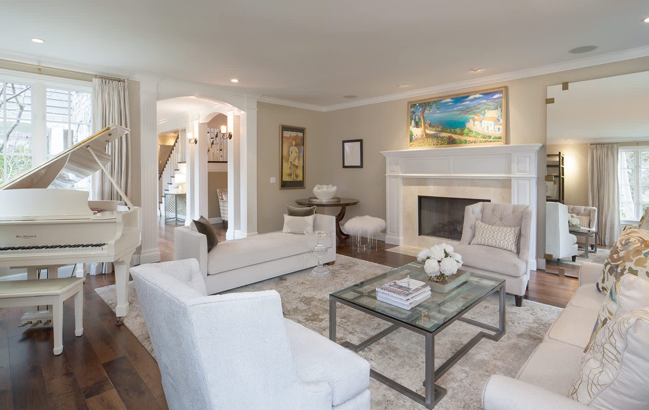 249 Selby Ln