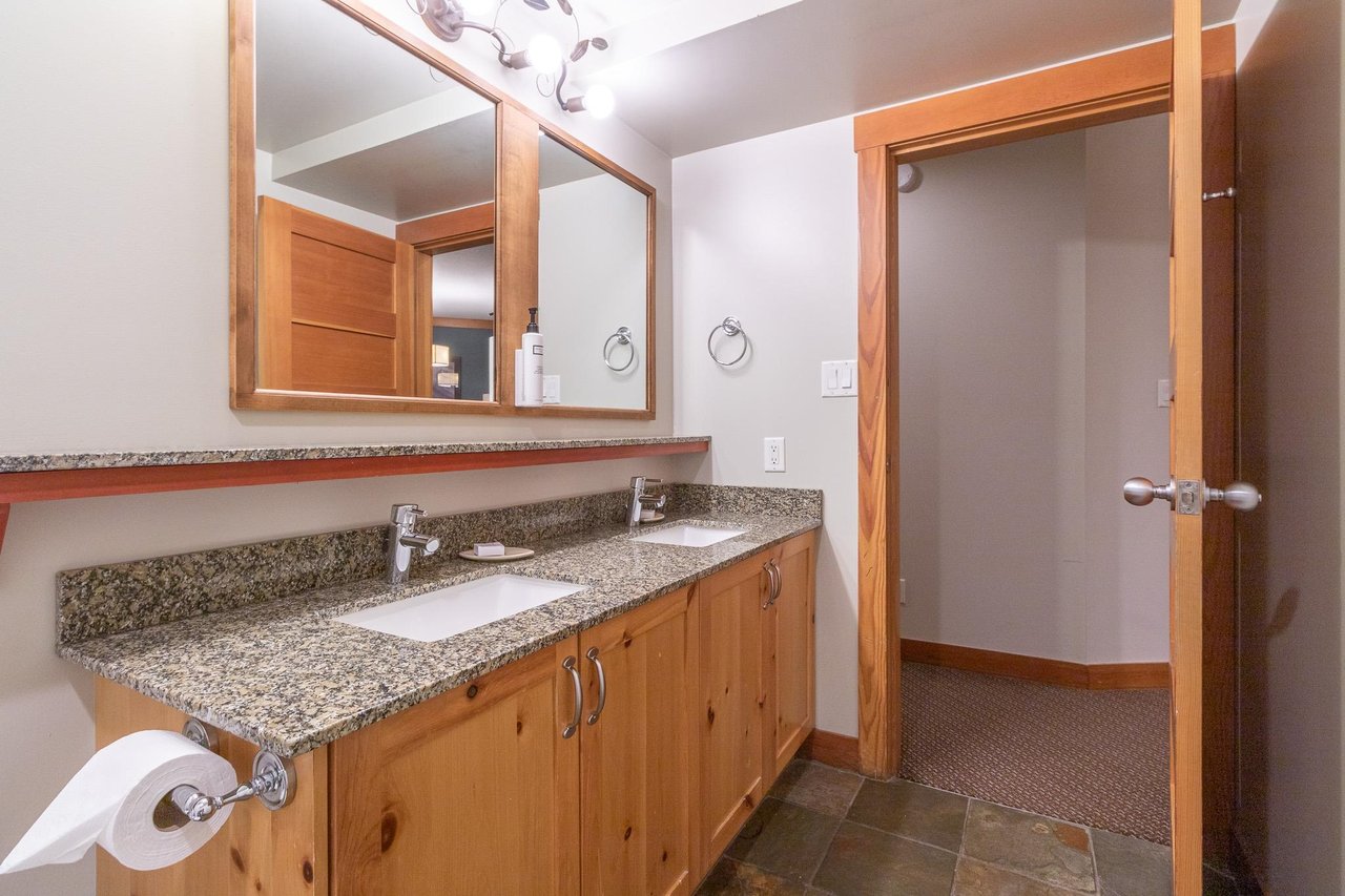 334A-2036 London Lane