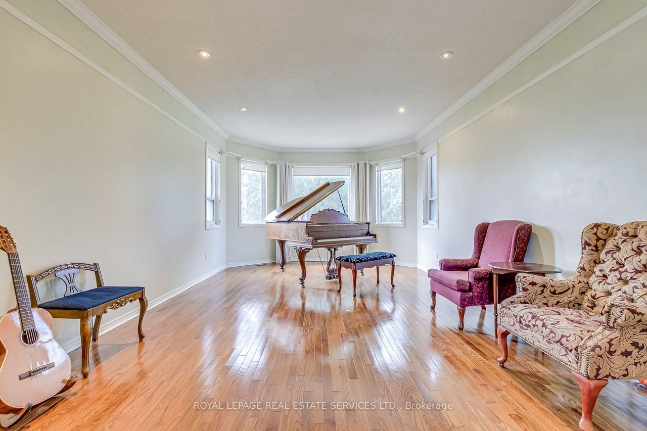 3544 Wass Cres
