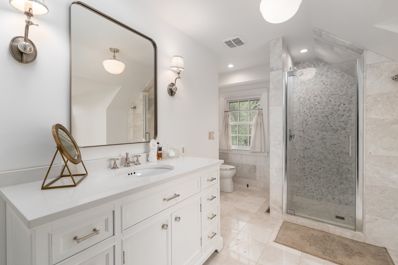 12428 Walnut Hill Drive