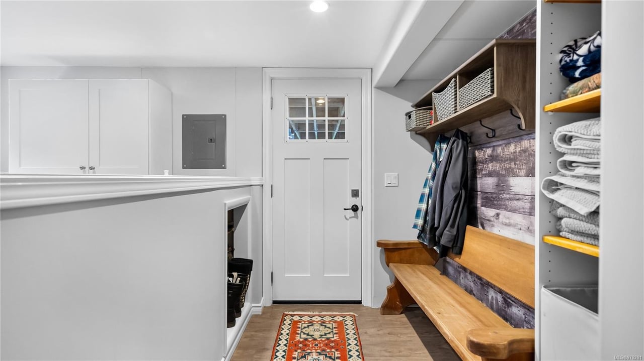 27 Jedburgh Rd