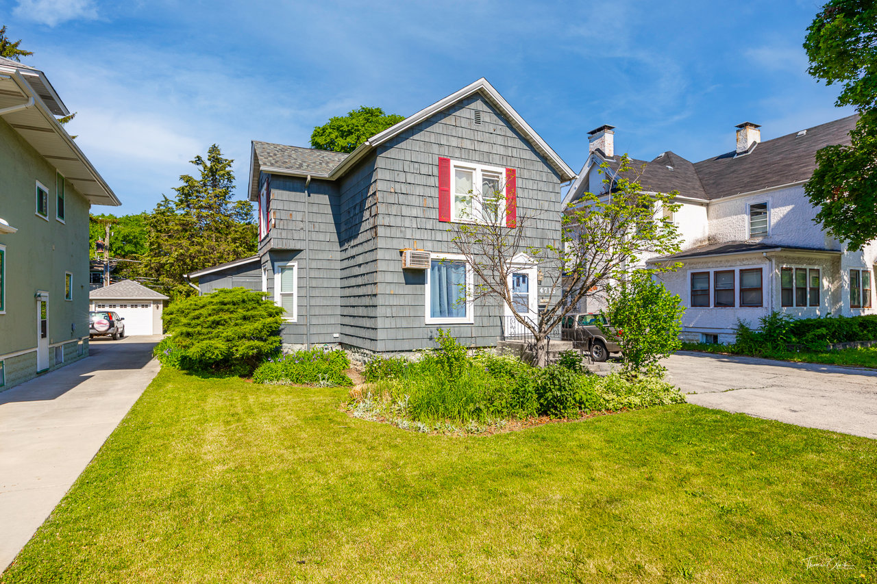 4716 Main St, Downers Grove