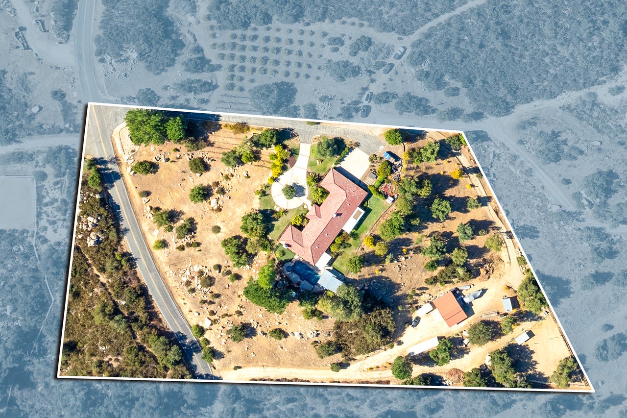 18590 Hombre Lane