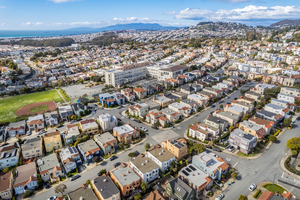 District 4 – Twin Peaks West