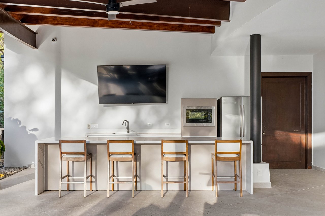 Carao T2-2 | 3BR Condo with Renovated Interiors in Reserva Conchal