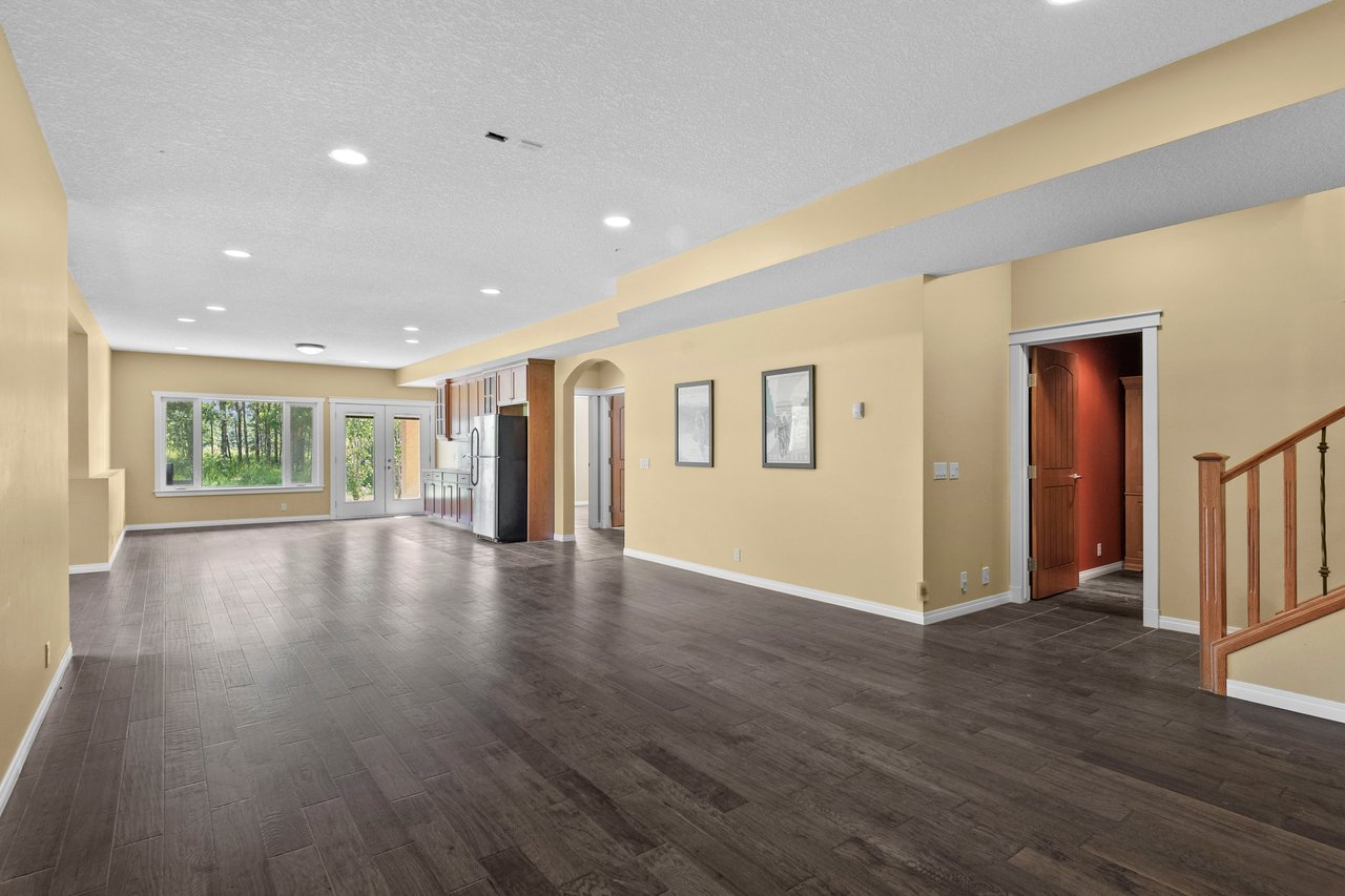 107 North Valley Bay