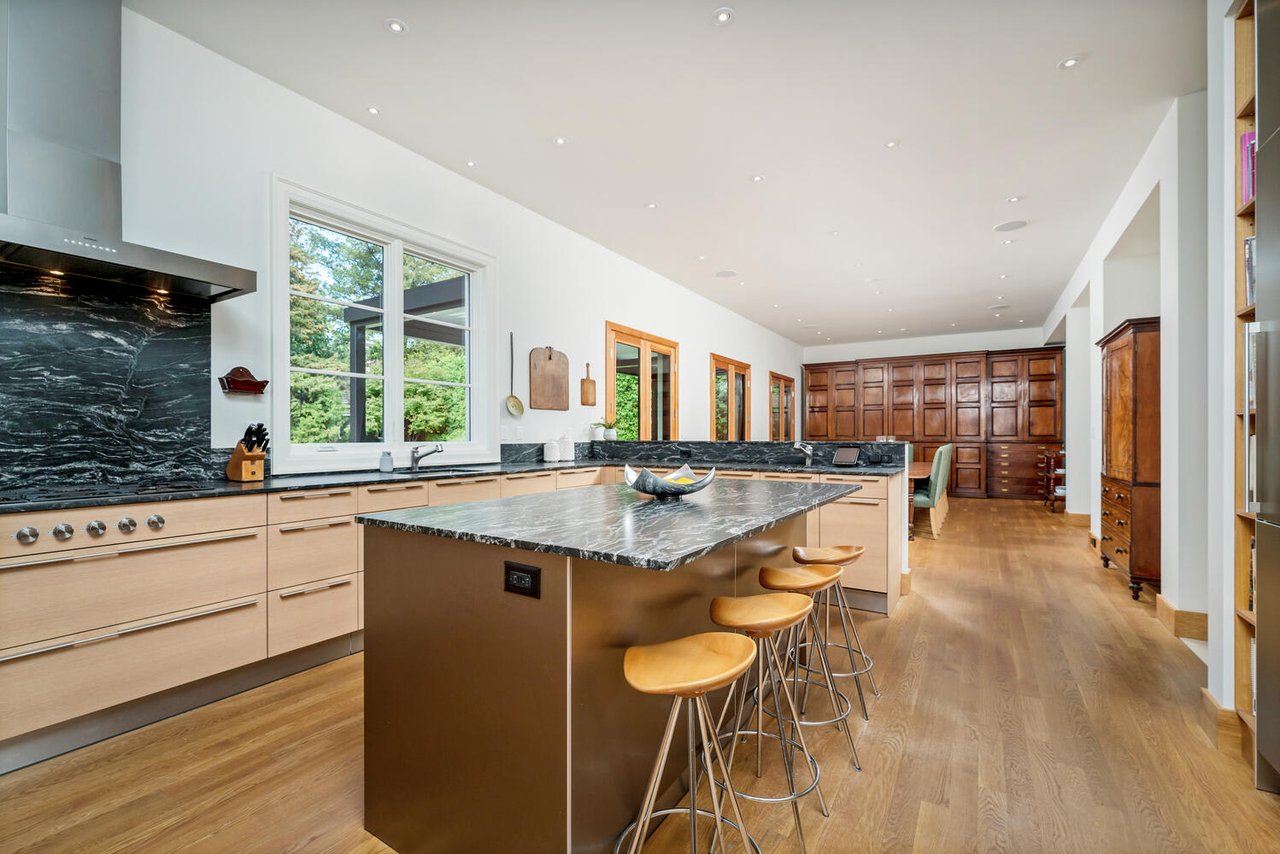 CUSTOM KINGSWAY MASTERPIECE