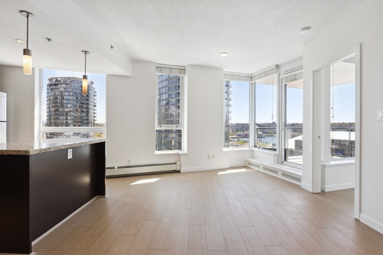 1807-188 Keefer Pl