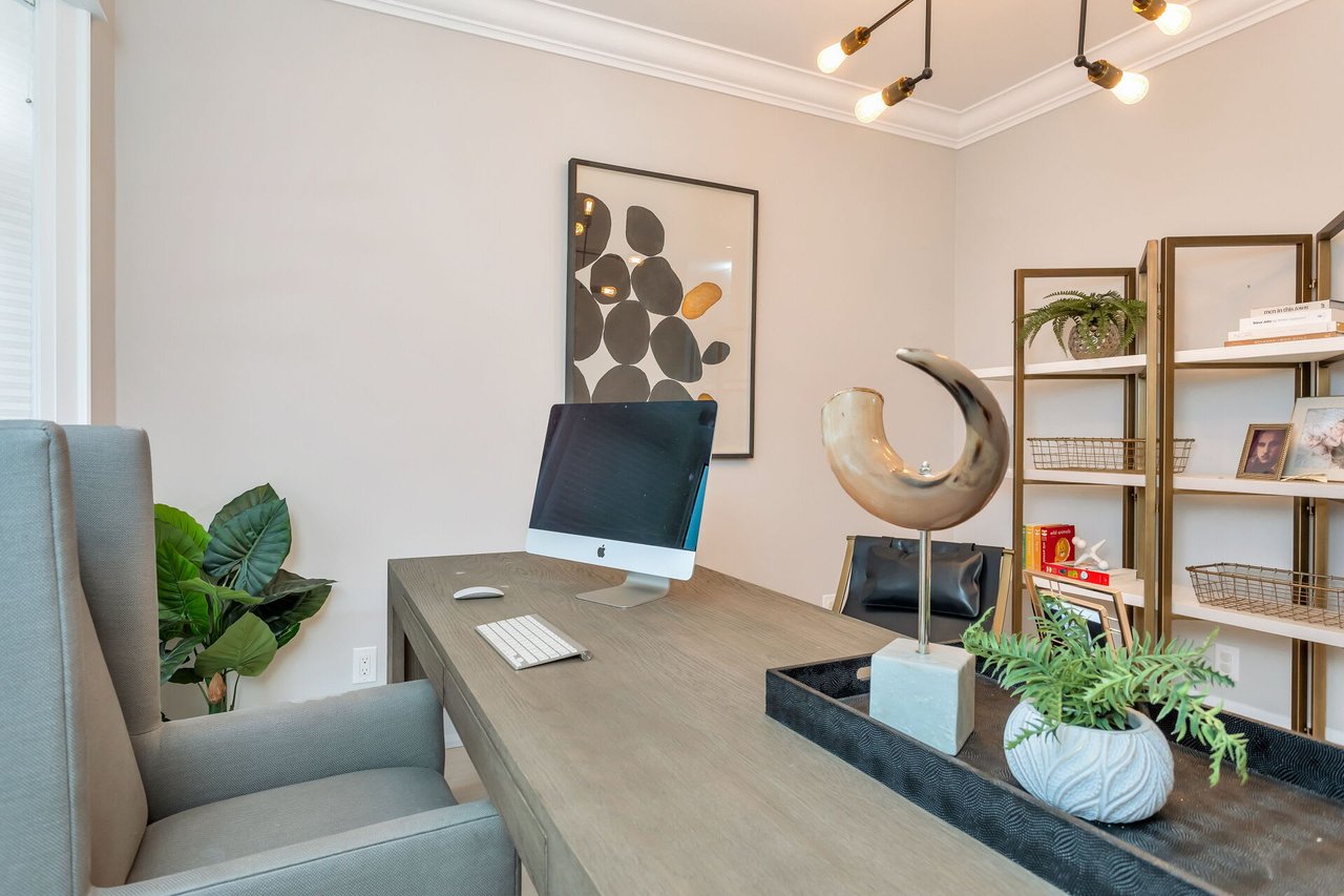 Lawrence Avenue & Blackcreek - Detached