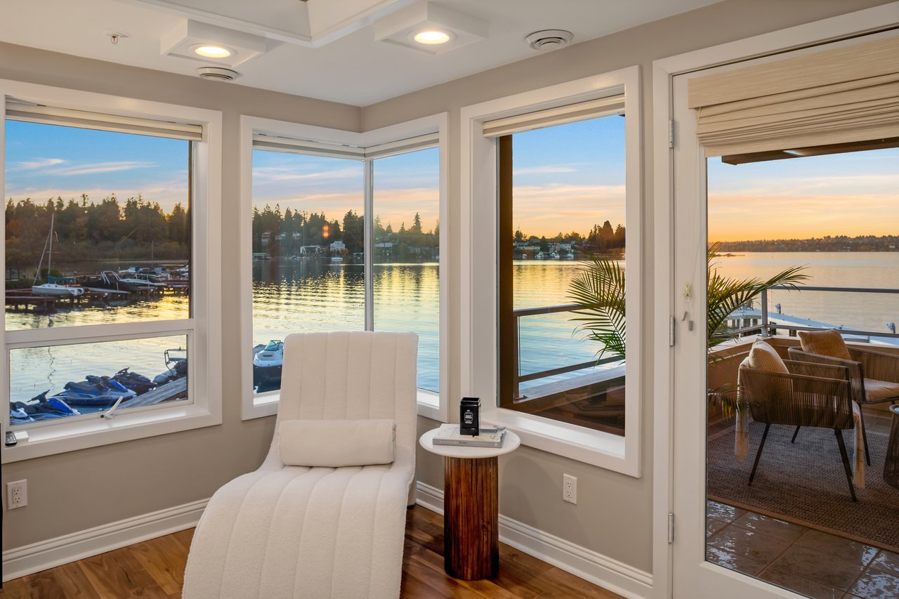 4511 Lake Washington Boulevard NE Unit: 2