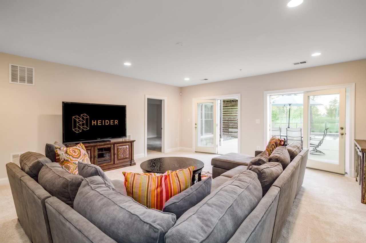 10006 Woodhill Road