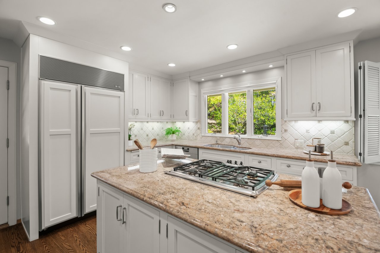 15355 Peach Hill Rd, Saratoga