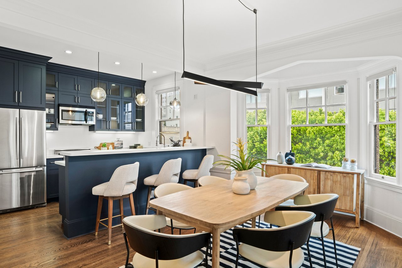  Top Floor Three Bedroom, Two Bath TIC at Franklin and Clay