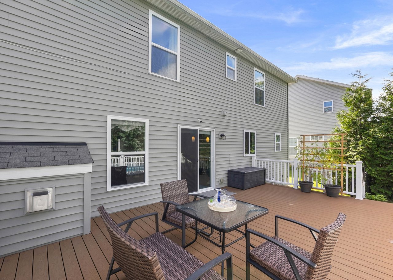 77 Rangers Court