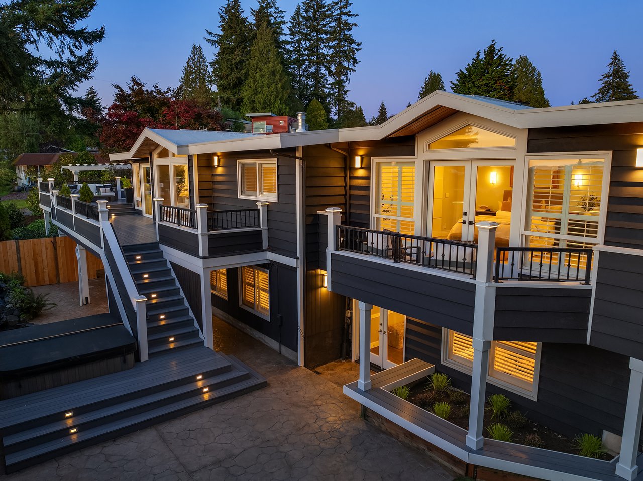 10517 NE 46th Street