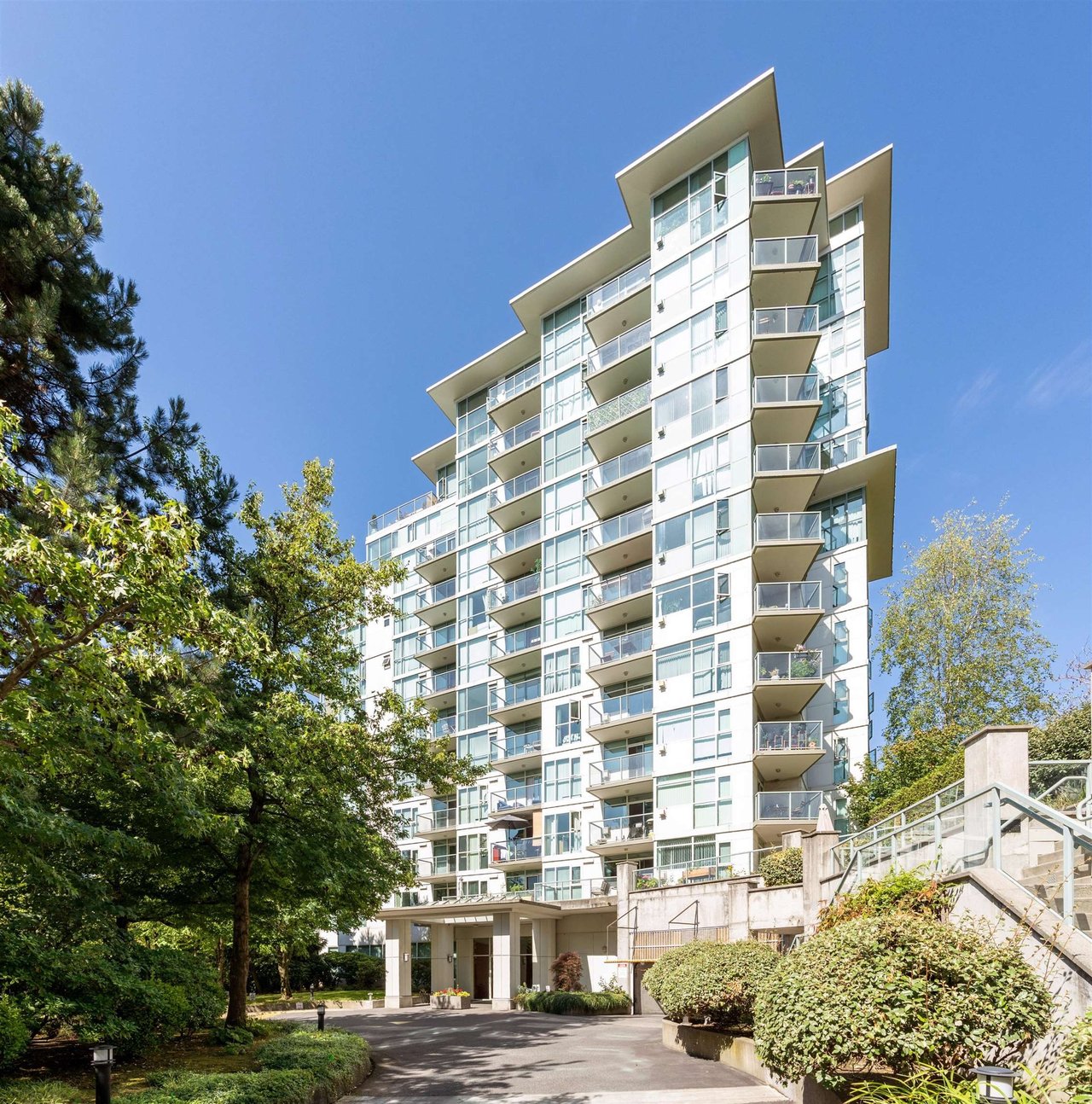 2733 Chandlery Pl, #703