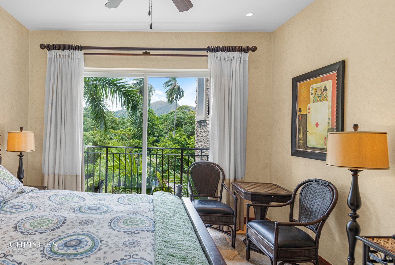 Luxury Living with Panoramic Beachfront Views at Vista Las Palmas 3D