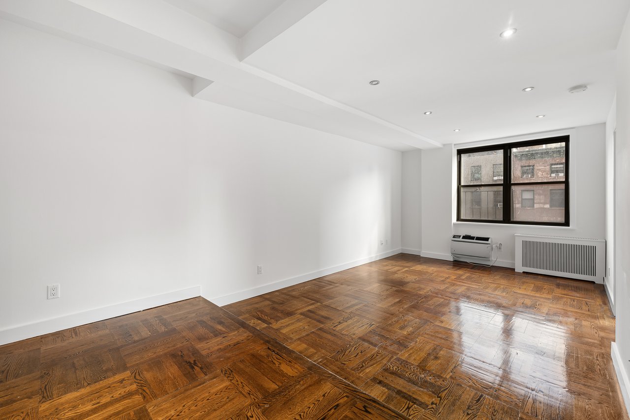 255 West 14th Street