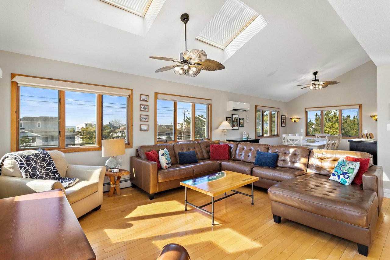 1039A Long Beach Blvd, North Beach