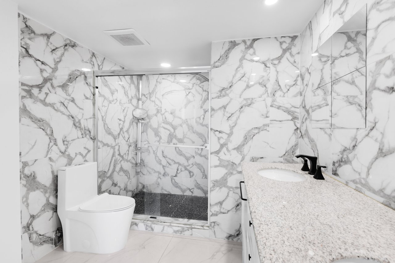 3545 NE 166th St #1004 North Miami Beach