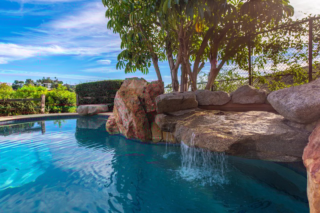 27008 Old Chimney Rd