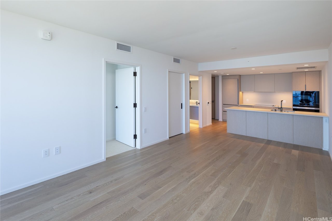 333 Ward Avenue #3101