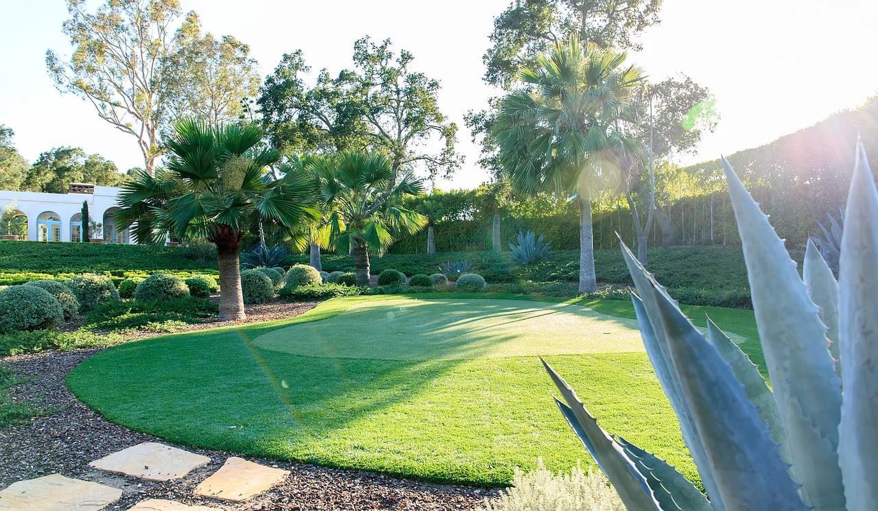 1041 Mission Ridge Rd