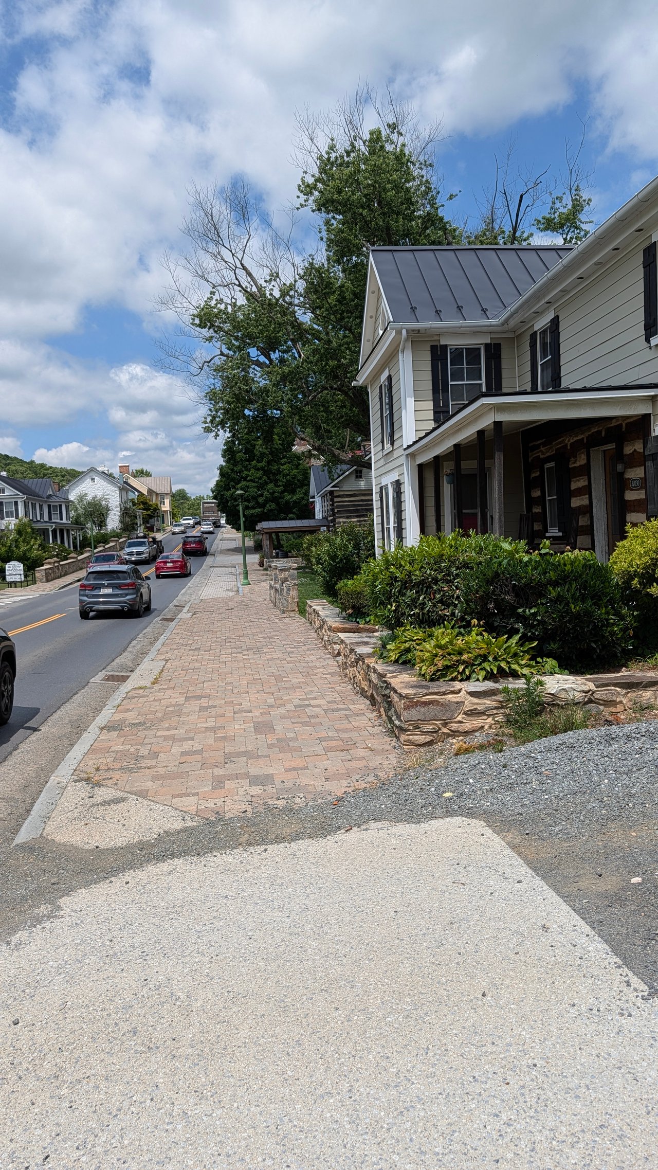 Discovering the Historic Charm & Summer 2026 Real Estate Market of Hillsboro, VA