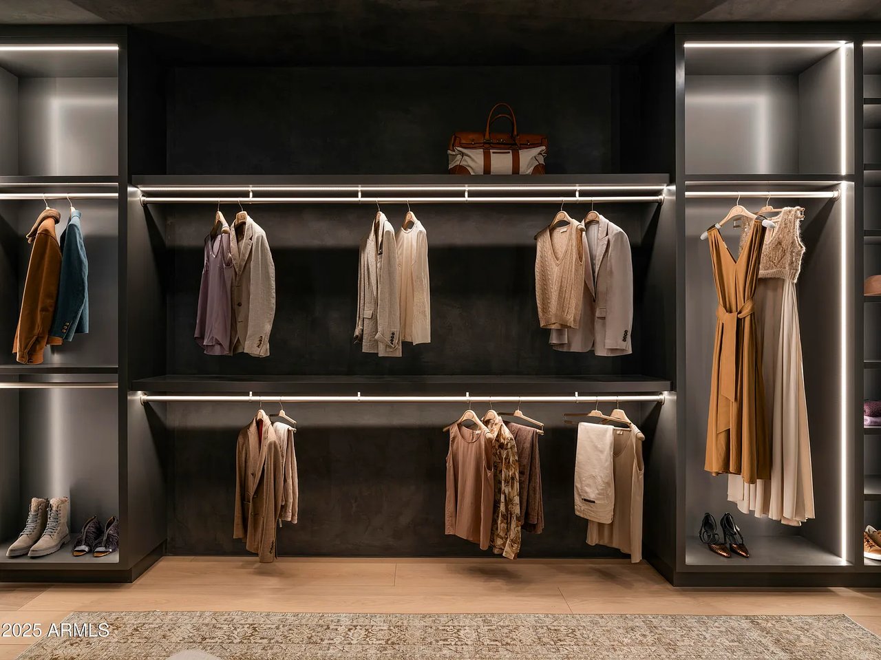 4510 E Maderos Del Cuenta Drive