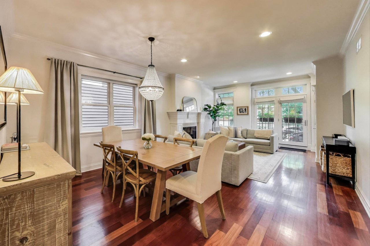 3555 N Marshfield Ave. Unit 1