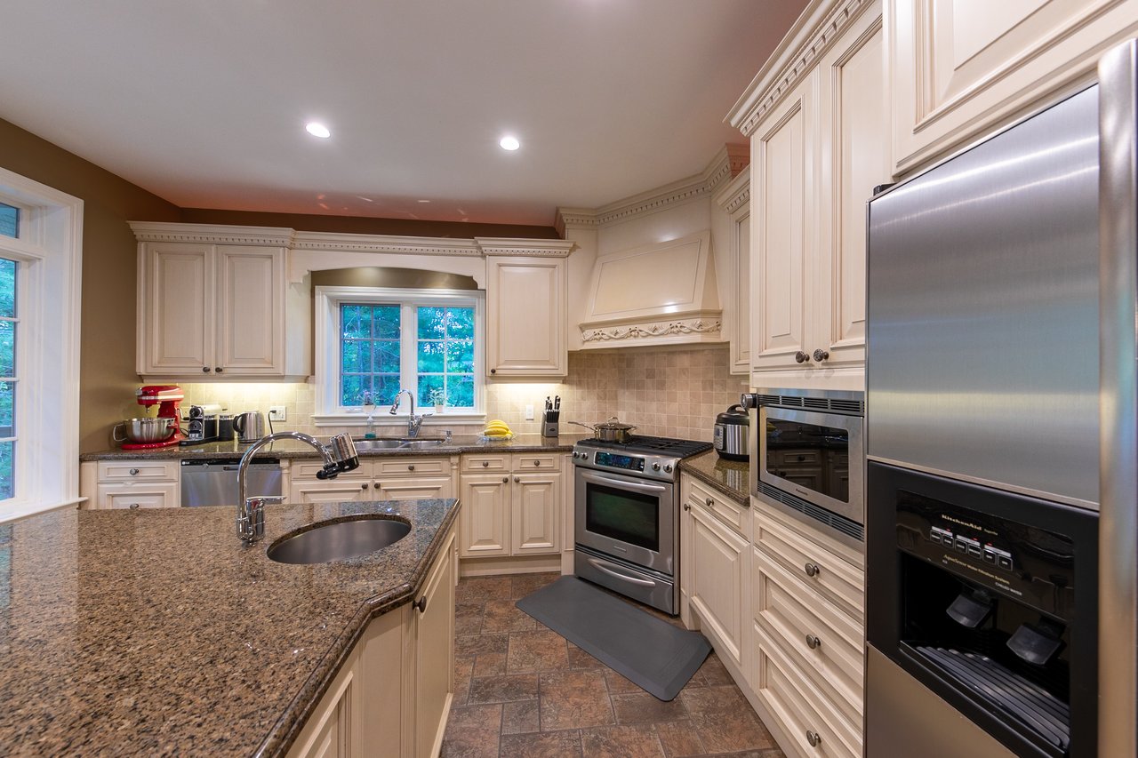 Exclusive Listing - Muskoka-Inspired Estate with Ravine Oasis