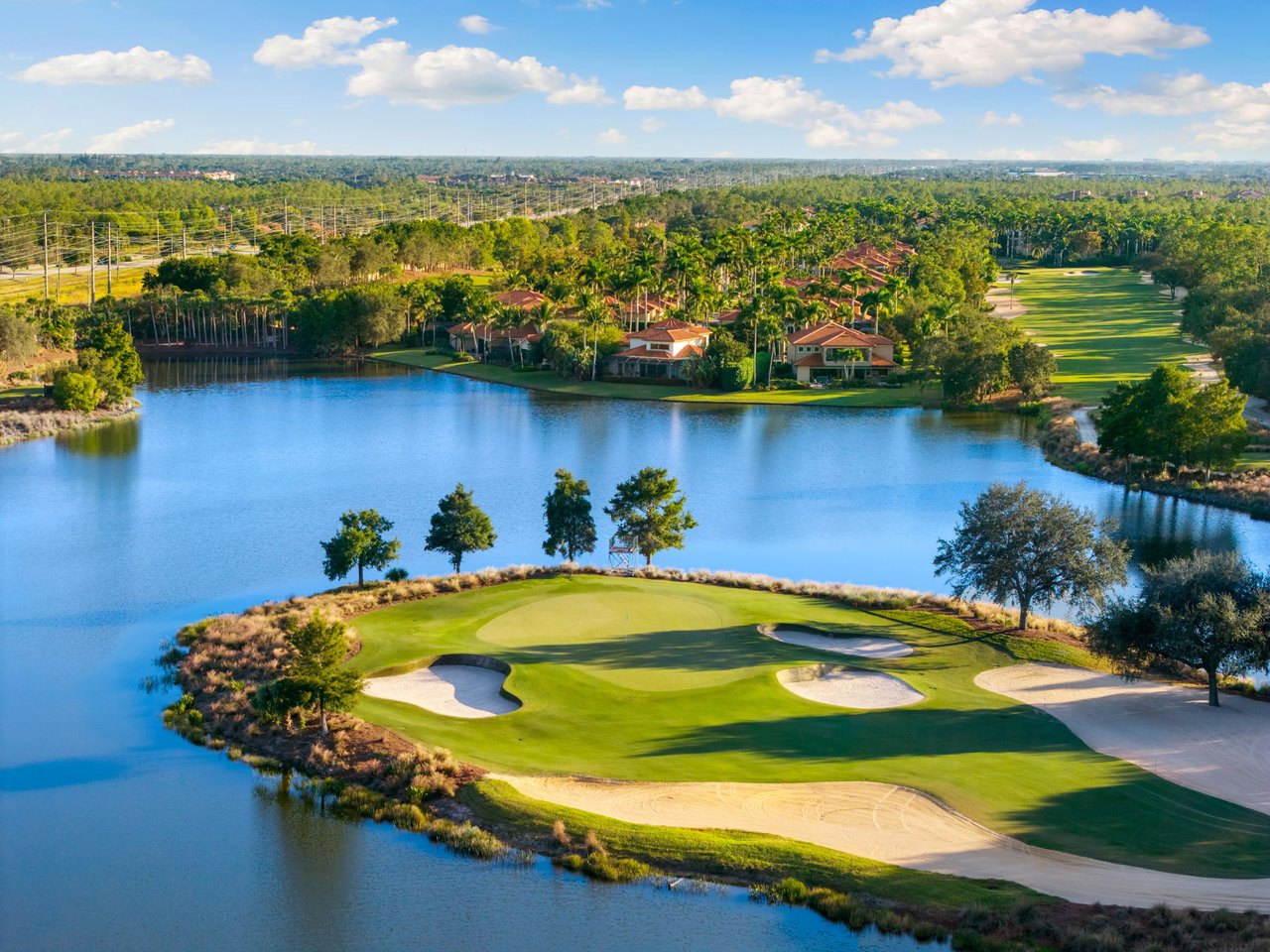 Just Sold in Tiburón: 2970 Tiburón Blvd E, Naples, Florida