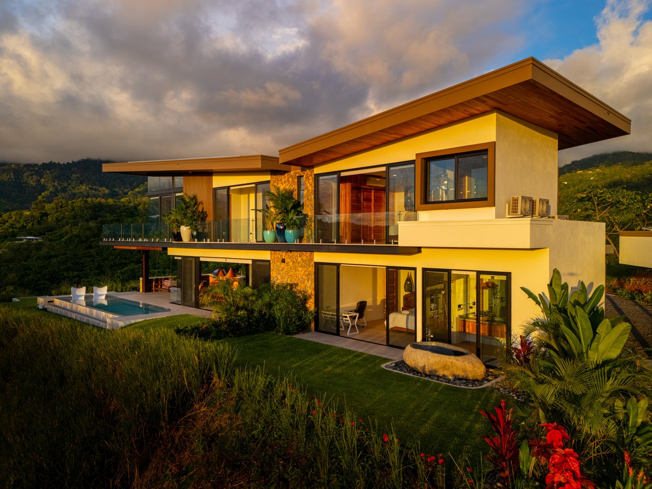 A New Benchmark for Modern Tropical Luxury in Ojochal