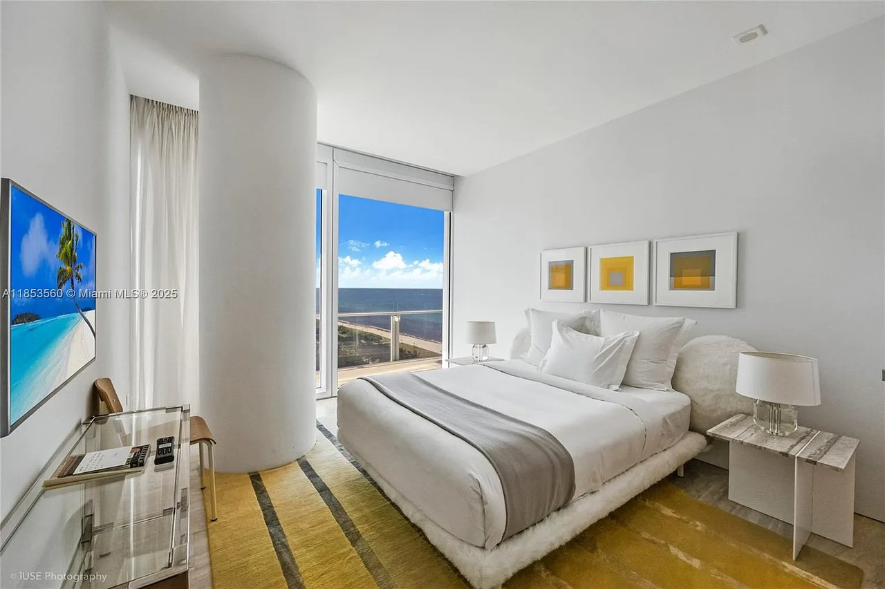 9001 Collins Ave #S-1011