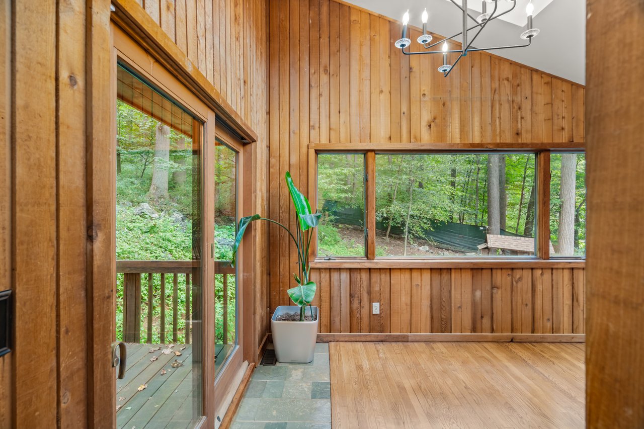 158 Buffalo Hollow Rd