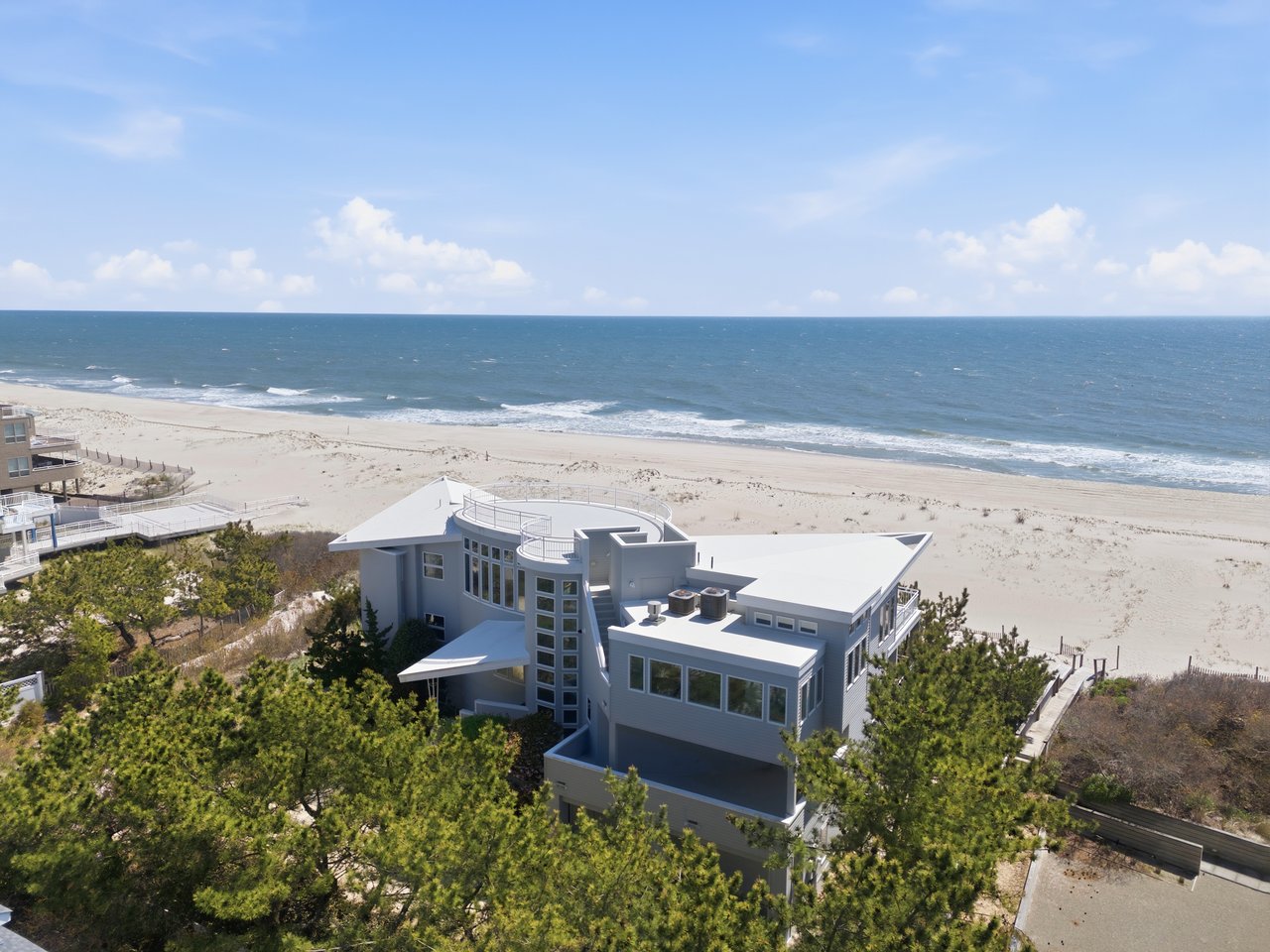 101 E Long Beach Boulevard 