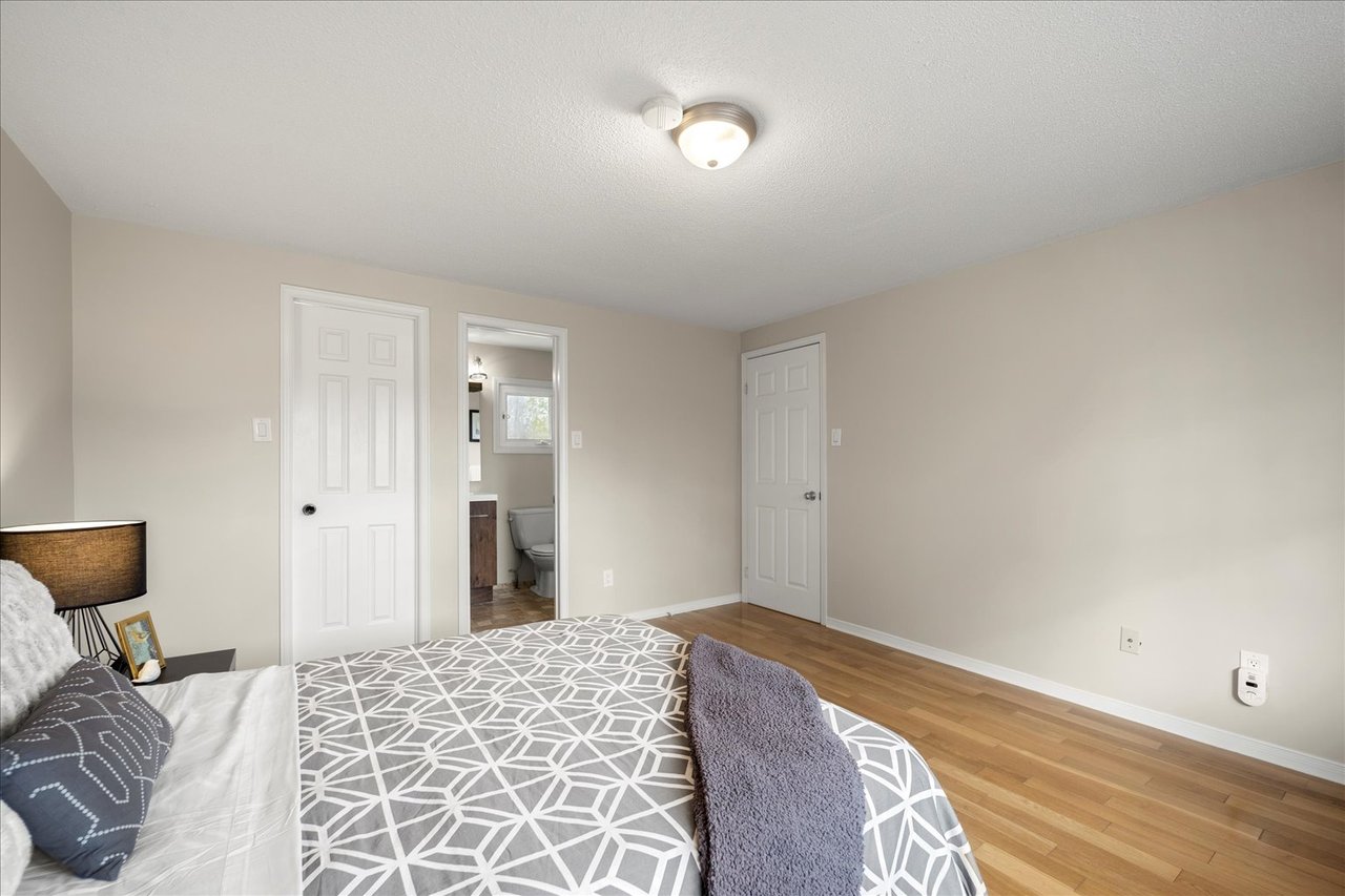 438 Claremont Cres