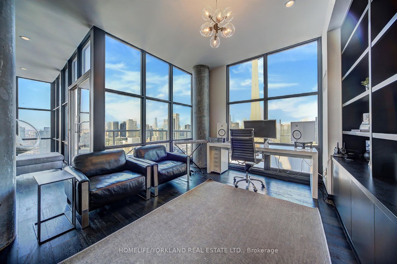 10 Navy Wharf Crt Ph02