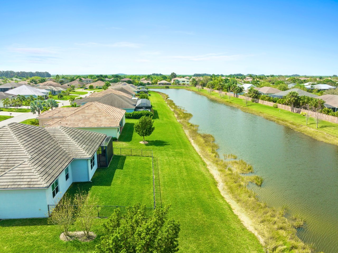 4777 Four Lakes Circle SW