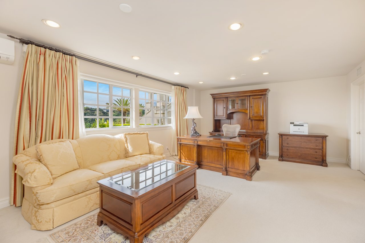 1922 Bel Air Rd