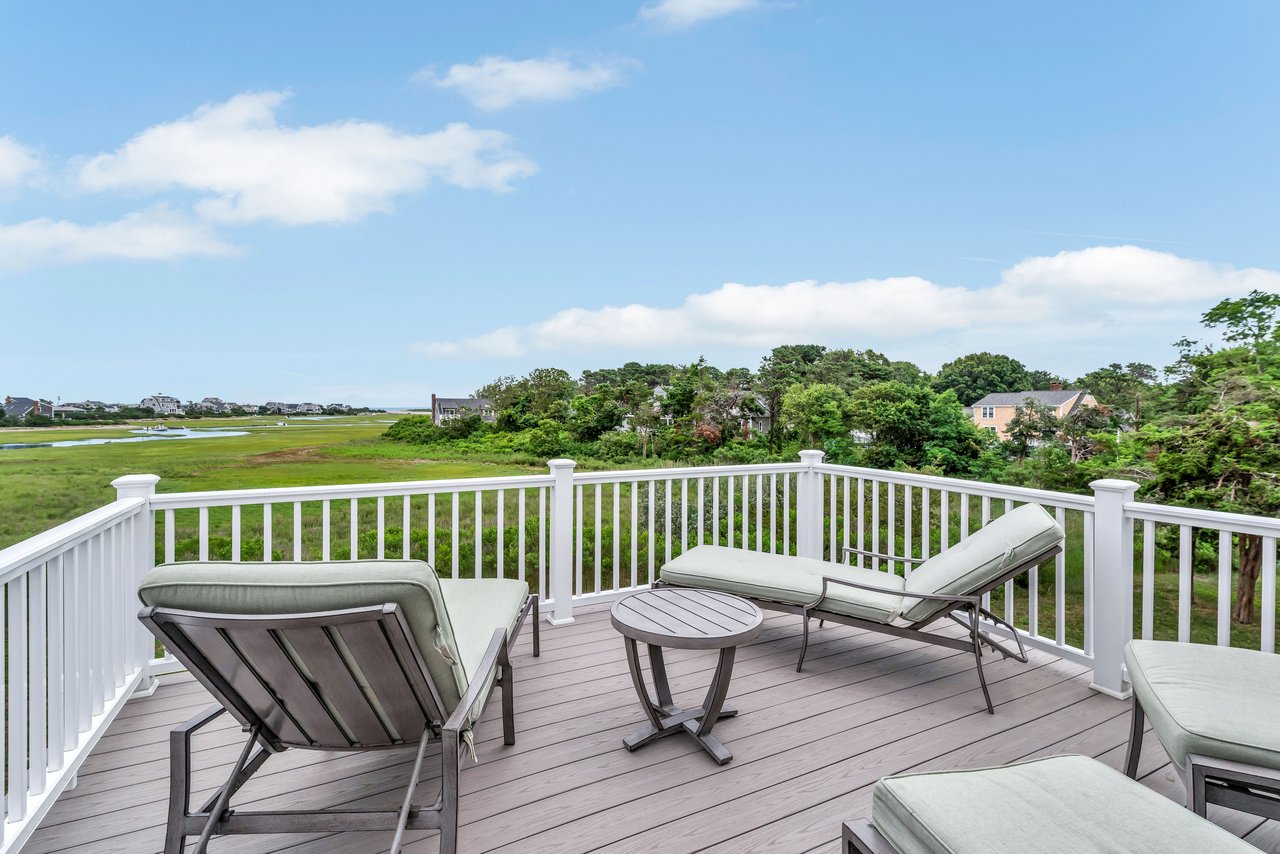 Waterfront Retreat in Scorton Marsh