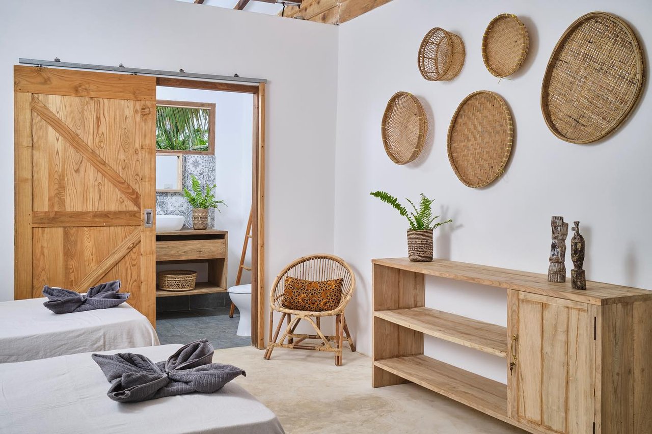 Villa Santai Mandiri Beach Surf Resort for Sale