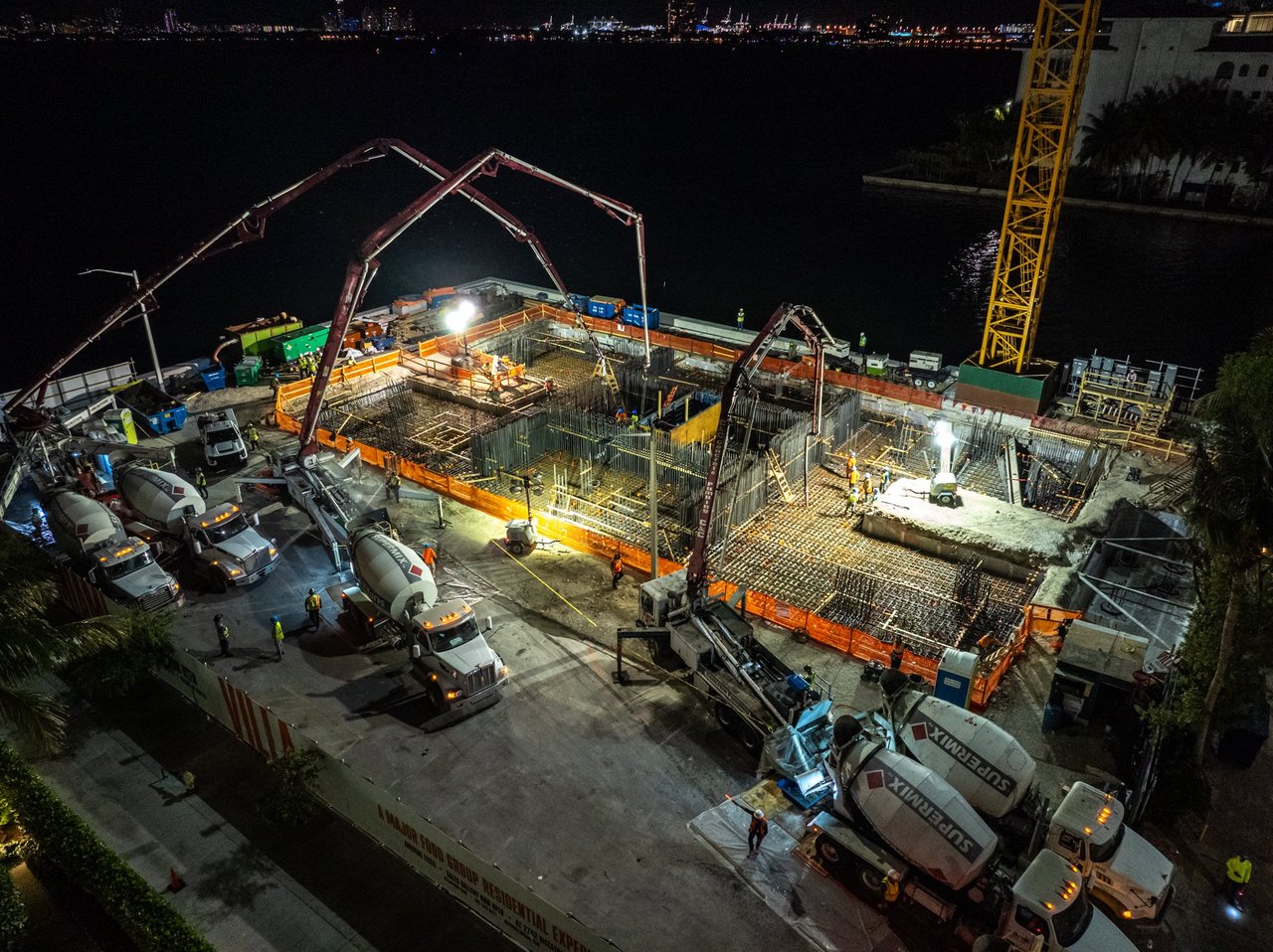 June 2025 | Villa Miami Finishes Concrete Pour on Iconic Edgewater Waterfront Tower