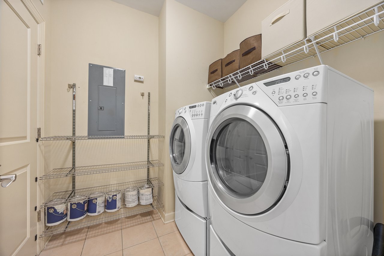 4929 Forest Ave, Unit 2E, Downers Grove