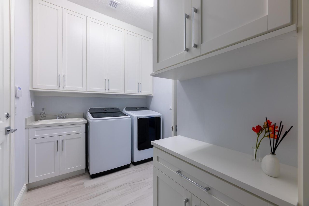 12484 Nautilus Circle 