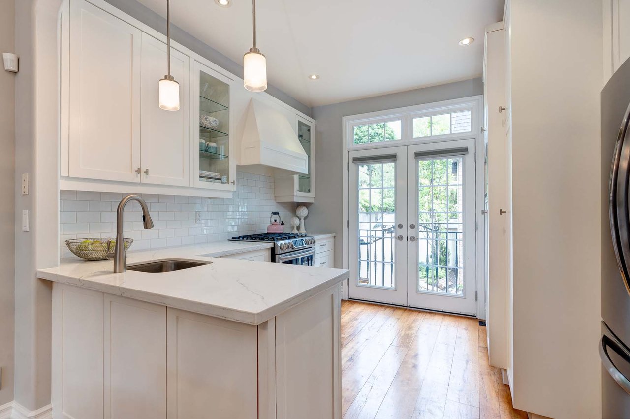 135 Edgewood Ave