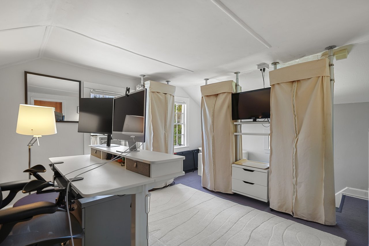 182 Smith Ridge Road