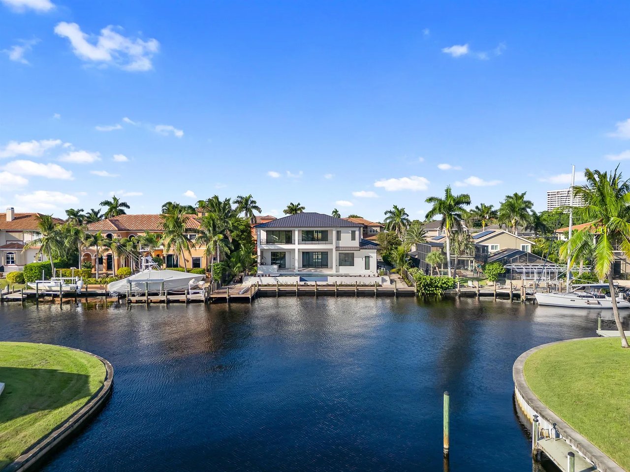 846 Cypress Lake CIR