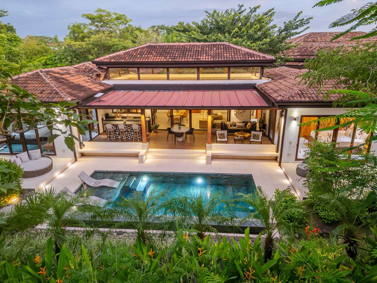 Las Golondrinas 32, Casa Luminosa | Modern Luxury Retreat Steps from Playa Bonita in Hacienda Pinilla