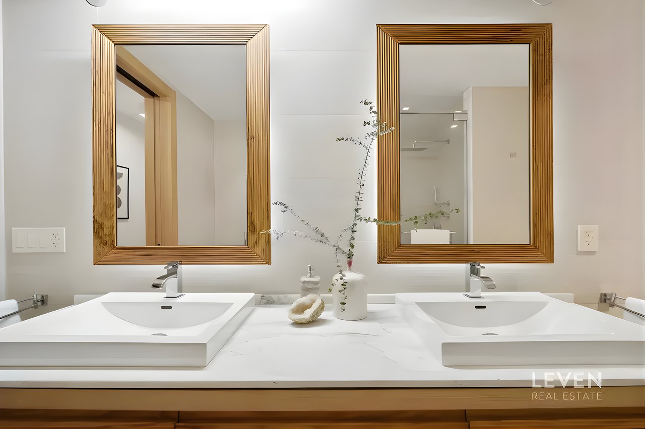 55 Warren Street, #4